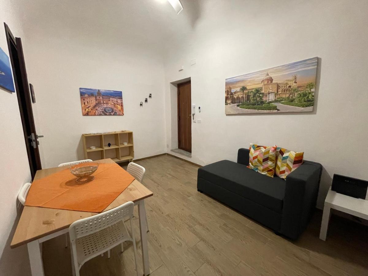 Le Colonne Del Massimo Apartment Palermo Exterior photo